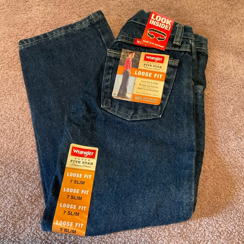NWT Wrangler Loose Fit Denim Jeans Size 7 Slim Adjustable Waist - Picture 1 of 7